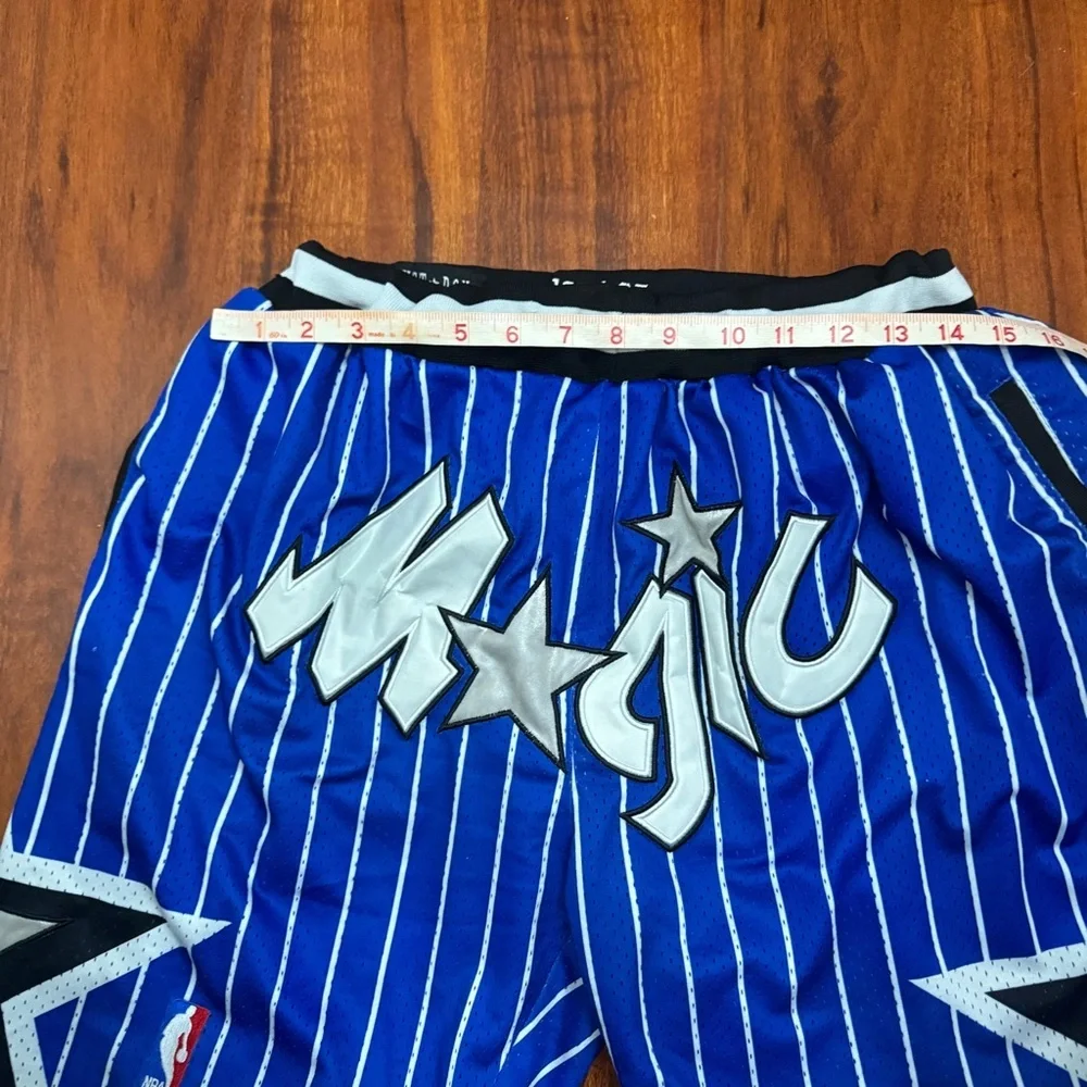 Orlando Magic Shorts Vintage Size Large - Picture 7 of 8